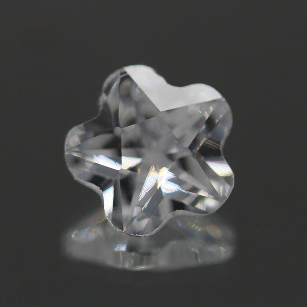 5a grade 3*3mm 12*12mm white color flower machine cut cubic zirconia loose gemstones synthetic flower shape cz zirconia stones