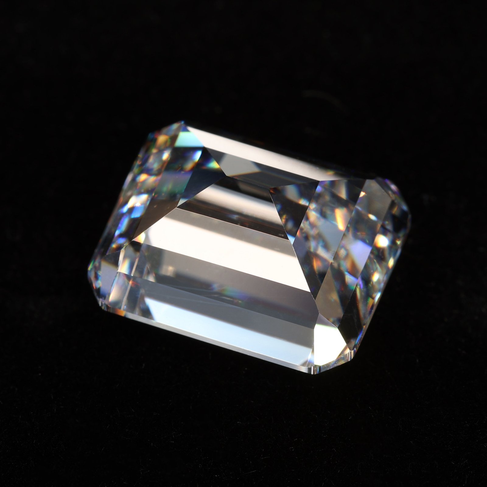 wuzhou cz gems 3*5mm 10*14mm octagon shape step cut white color cubic zirconia loose gemstones synthetic emerald cut cz stones