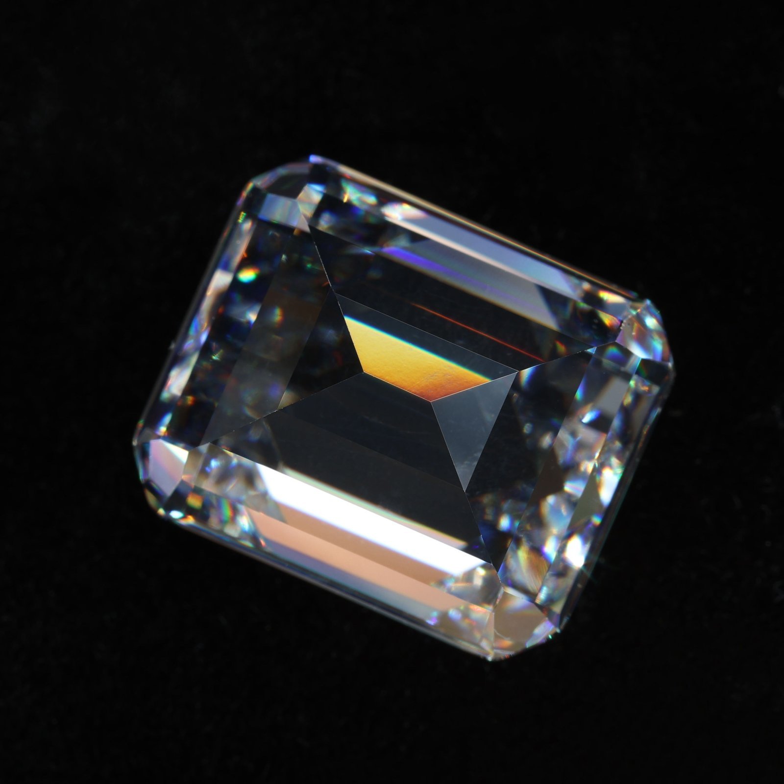 wuzhou cz gems 3*5mm 10*14mm octagon shape step cut white color cubic zirconia loose gemstones synthetic emerald cut cz stones