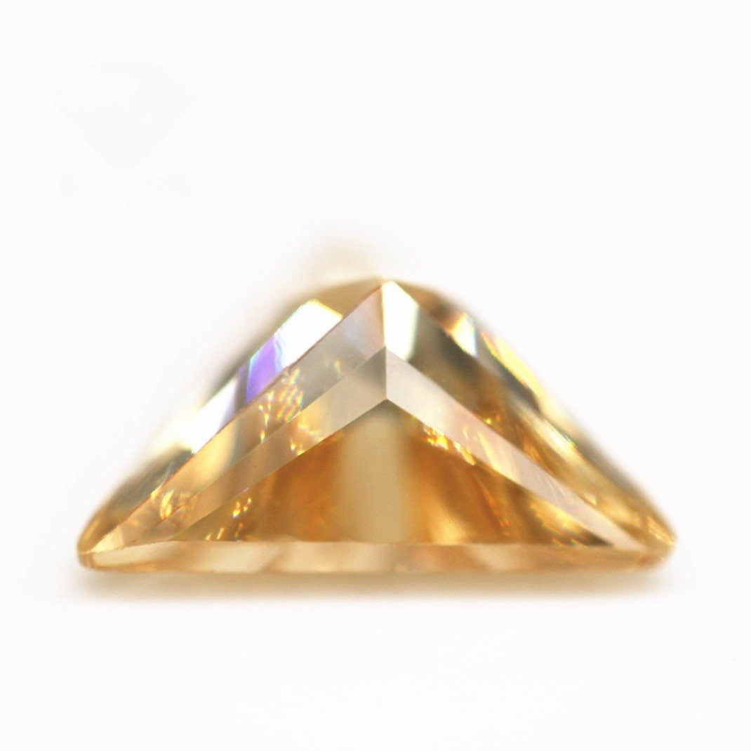 3*3mm 12*12mm champagne/d champagne triangle cut cubic zirconia loose gemstones synthetic machine cut triangle shape cz stones