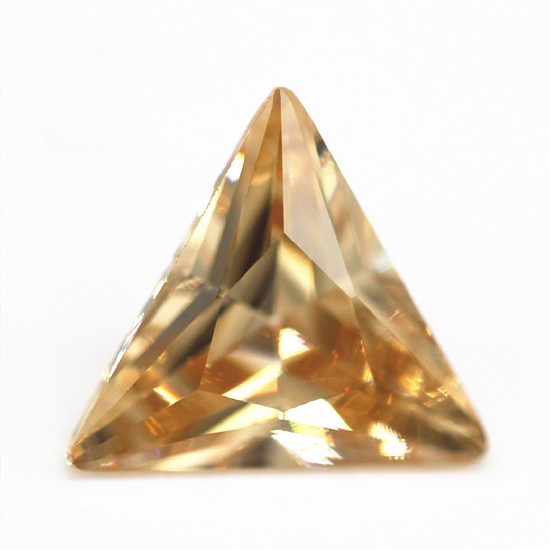 3*3mm 12*12mm champagne/d champagne triangle cut cubic zirconia loose gemstones synthetic machine cut triangle shape cz stones