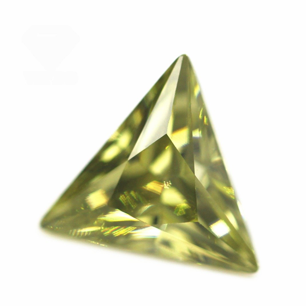 3*3mm 12*12mm peridot/dark peridot triangle machine cut cubic zirconia loose gemstones synthetic triangle shape cz zircon stones