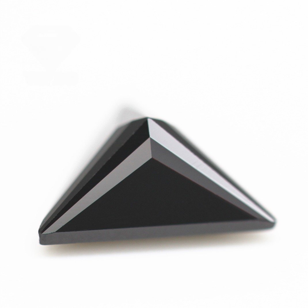 hot selling 3*3mm 12*12mm black color machine cut triangle cut cubic zirconia loose gemstones synthetic triangle shape cz stones