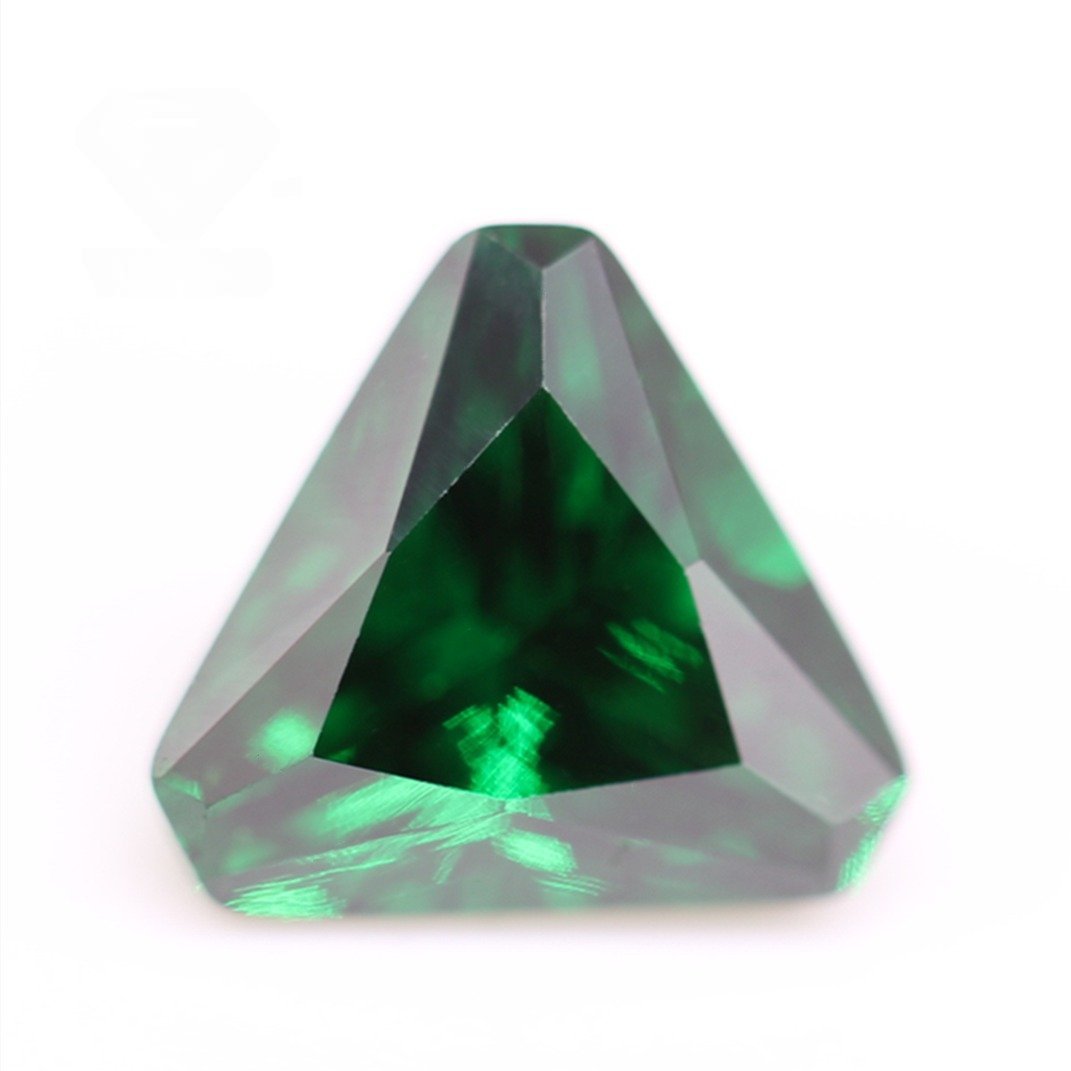 triangle cut corner light green/emerald green cubic zirconia loose gemstone synthetic machine cut triangle shape corner cz stone