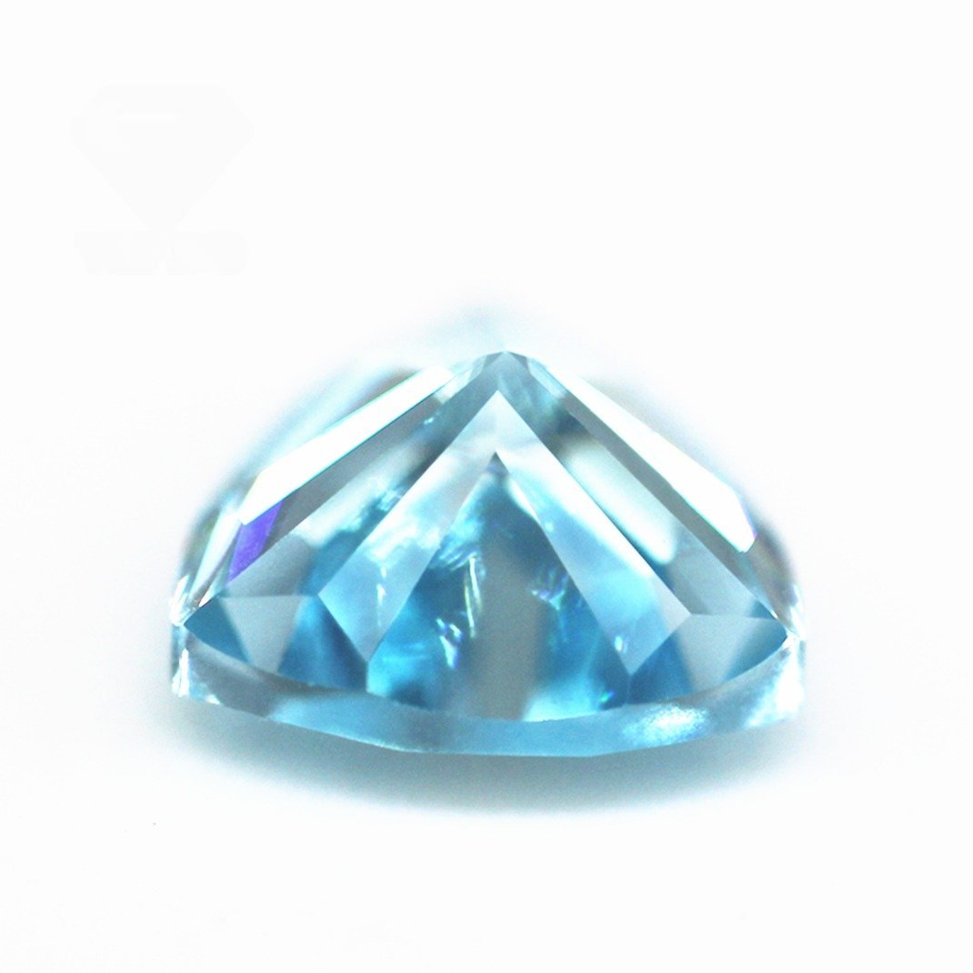 5a grade 3*3 12*12mm faceted cut trillion shape aquamarine color cubic zirconia loose gemstones synthetic trillion cut cz stones