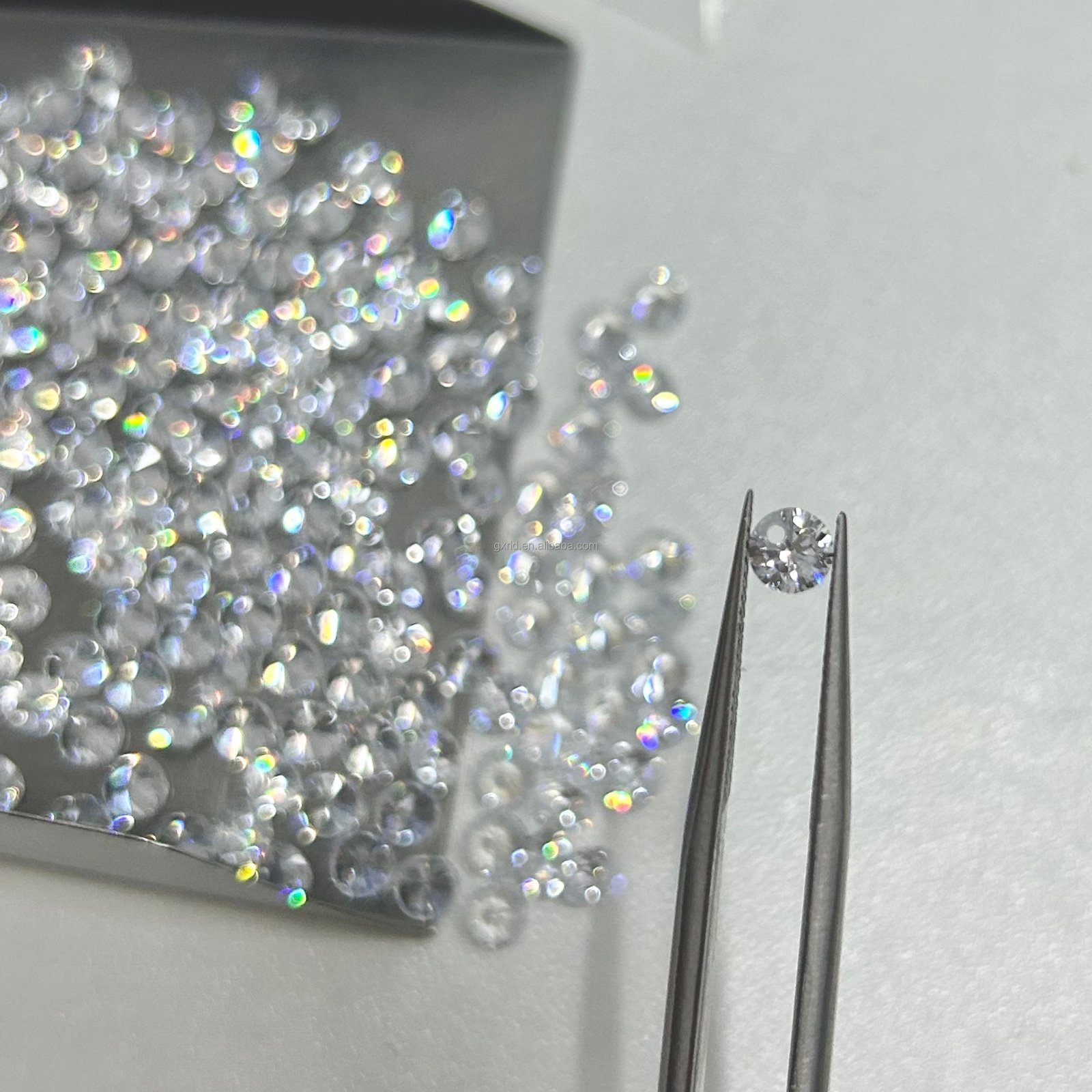 4mm 5mm with hole round brilliant cut aaaaa high quality transparent color zircon gems white loose cz zircon stone with holes